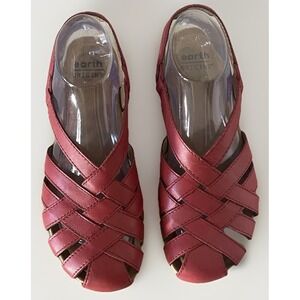 Earth Origins Berri Red Sandals 8.5M Womens Leather Woven Slingback Comfort NWOB